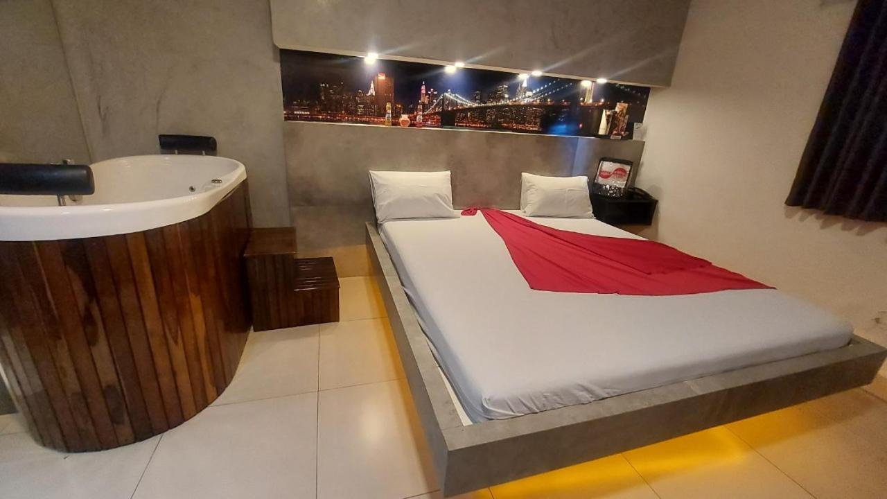 Motel Copacabana Ribeirao Preto Exterior photo